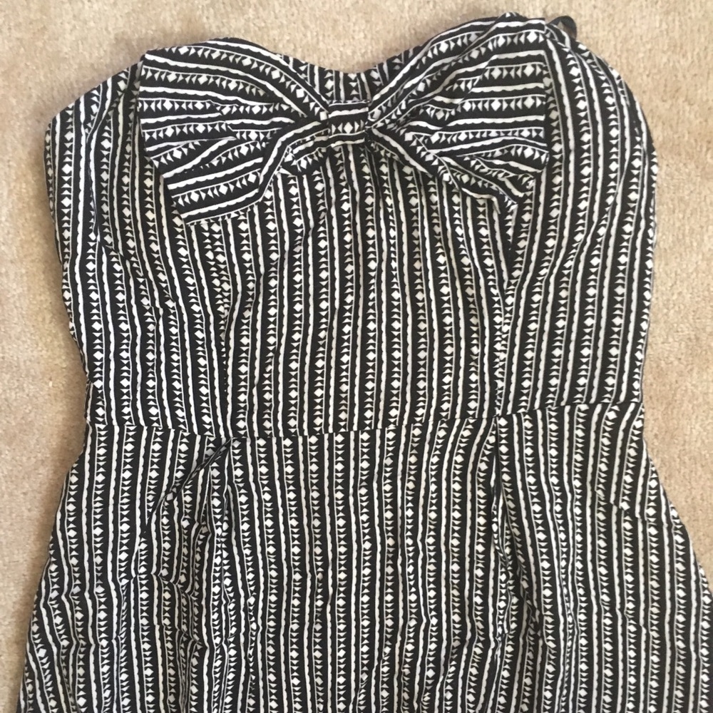 🌼final price🌼 Sweetheart Bow Strapless Dress